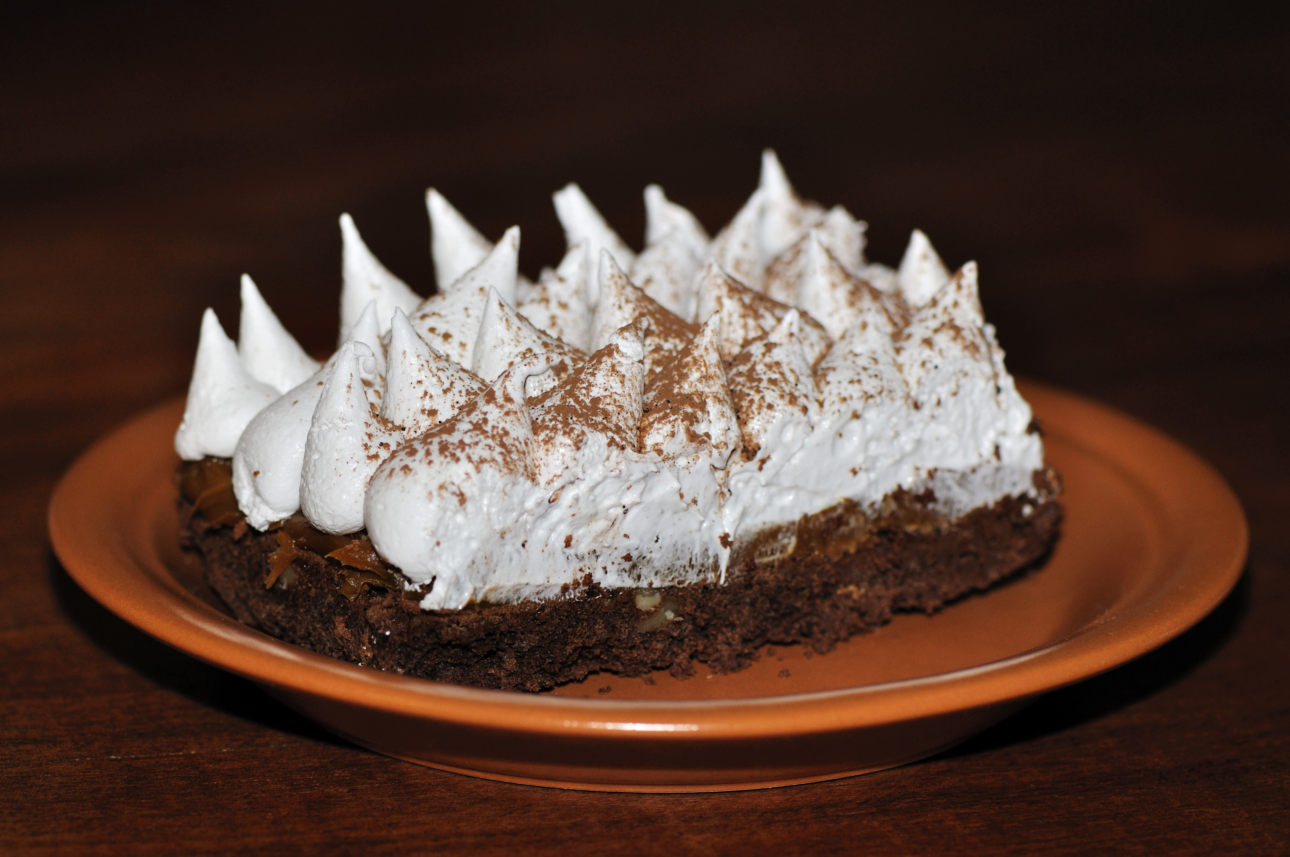 Brownies con merengue y nueces