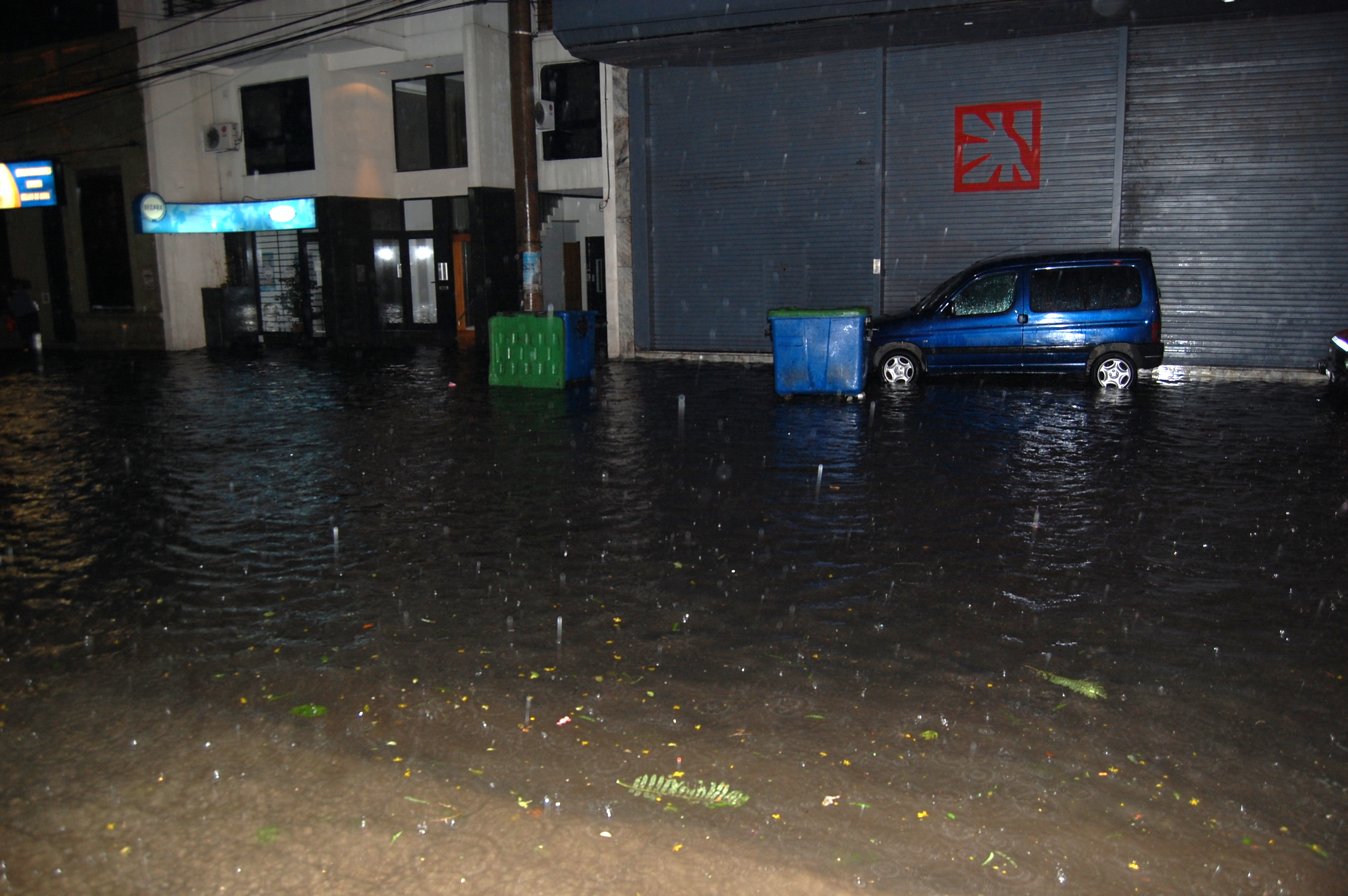 Calle Corrientes inundada