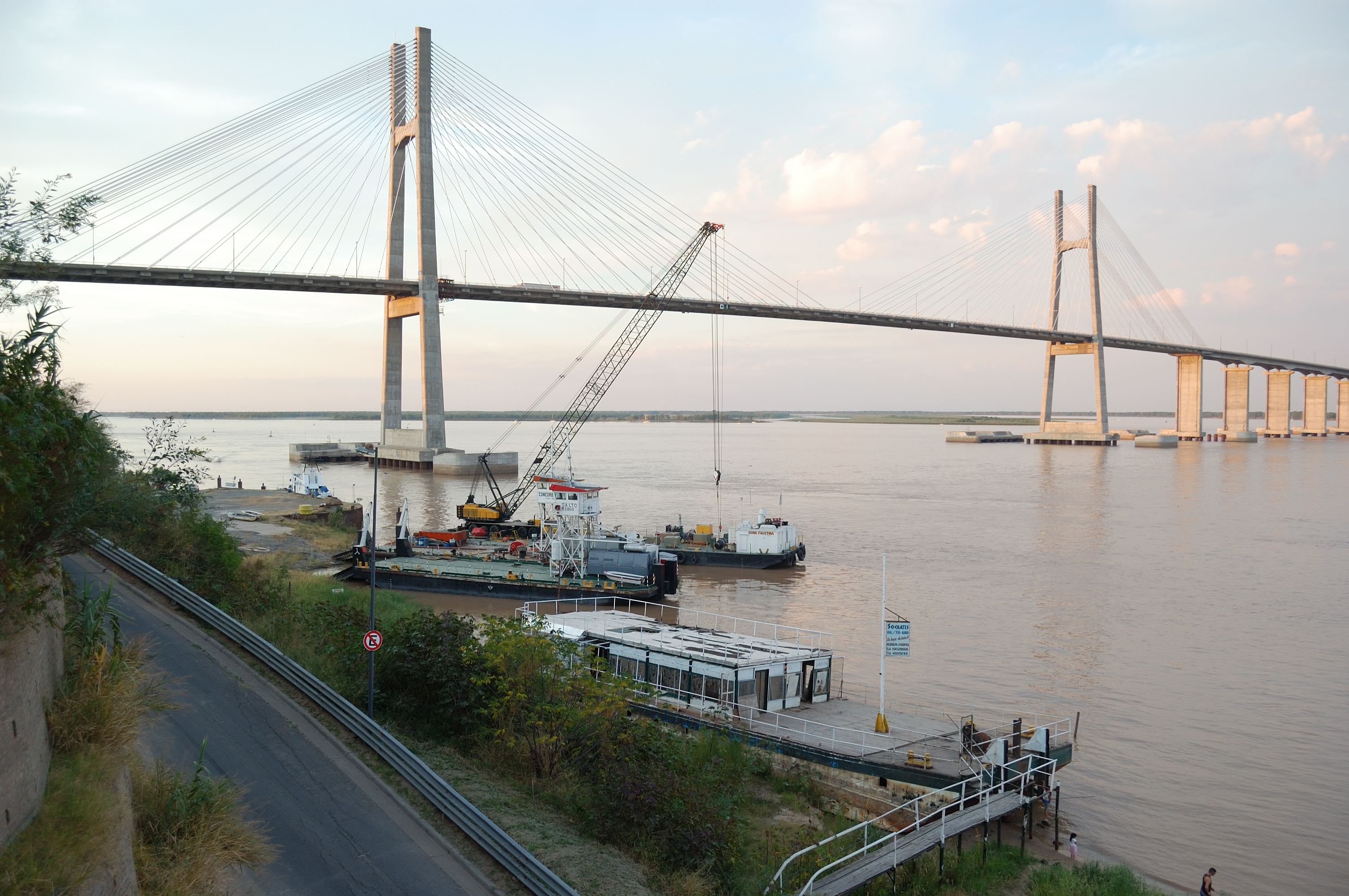 El Puente Rosario-Victoria