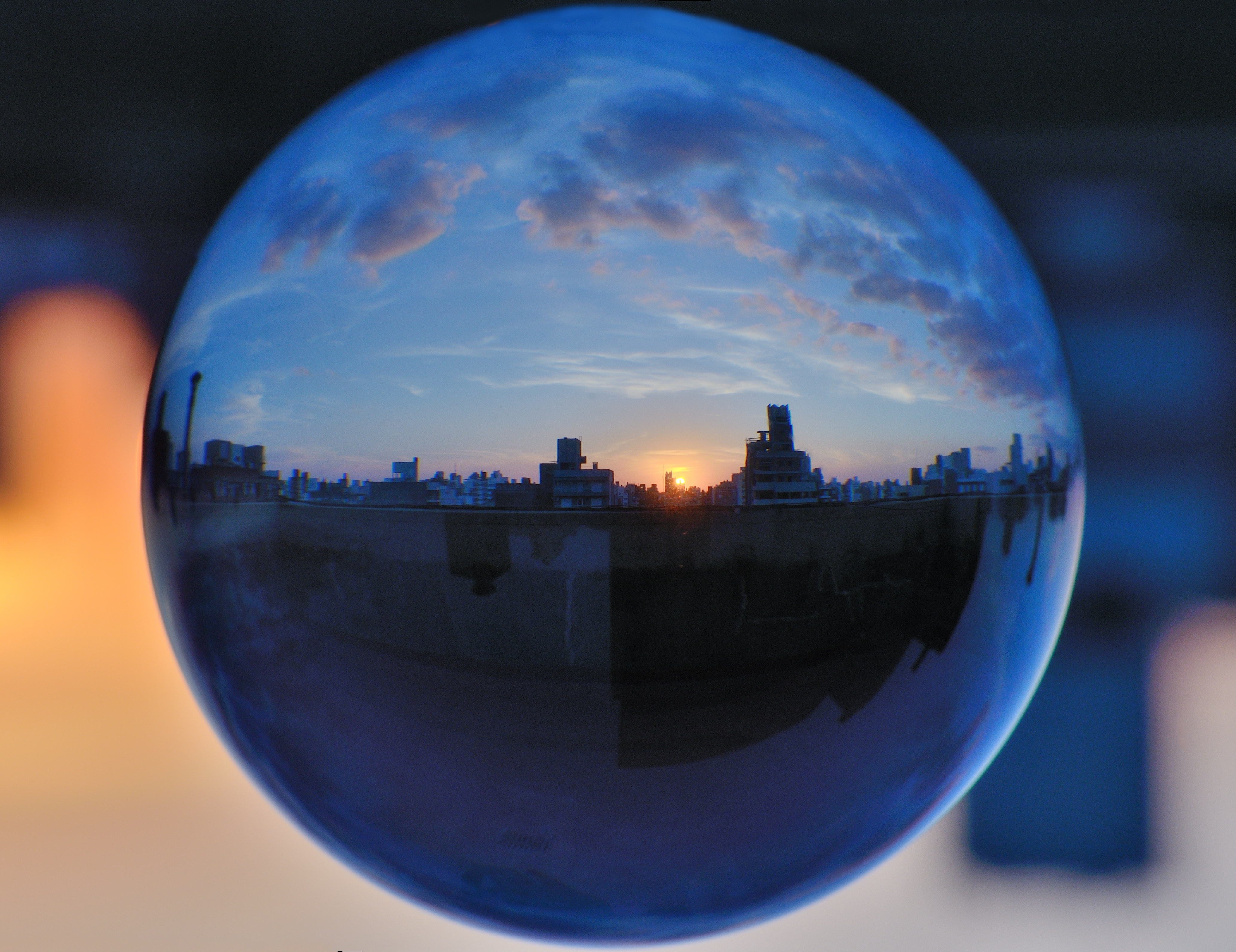La esfera urbana invertida (2)