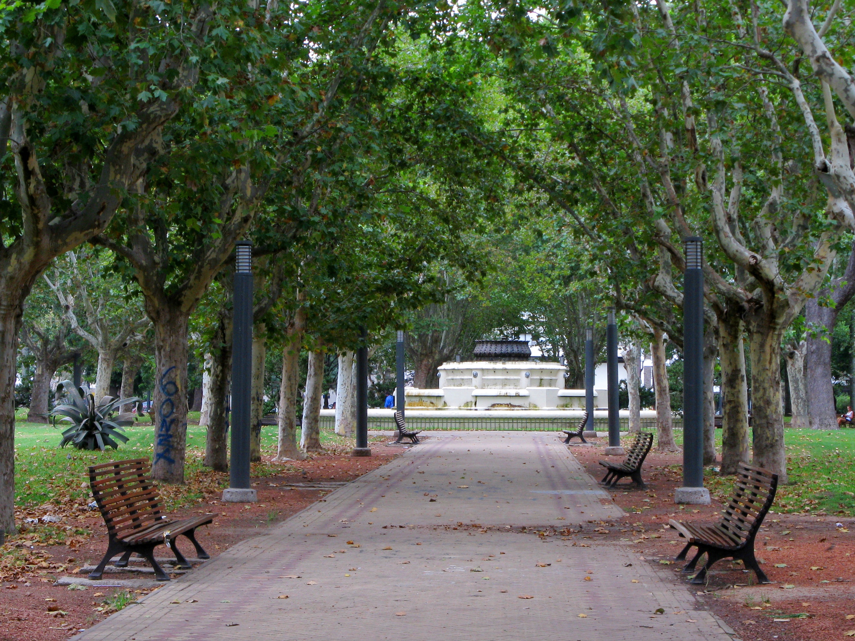 La plaza General López (3)