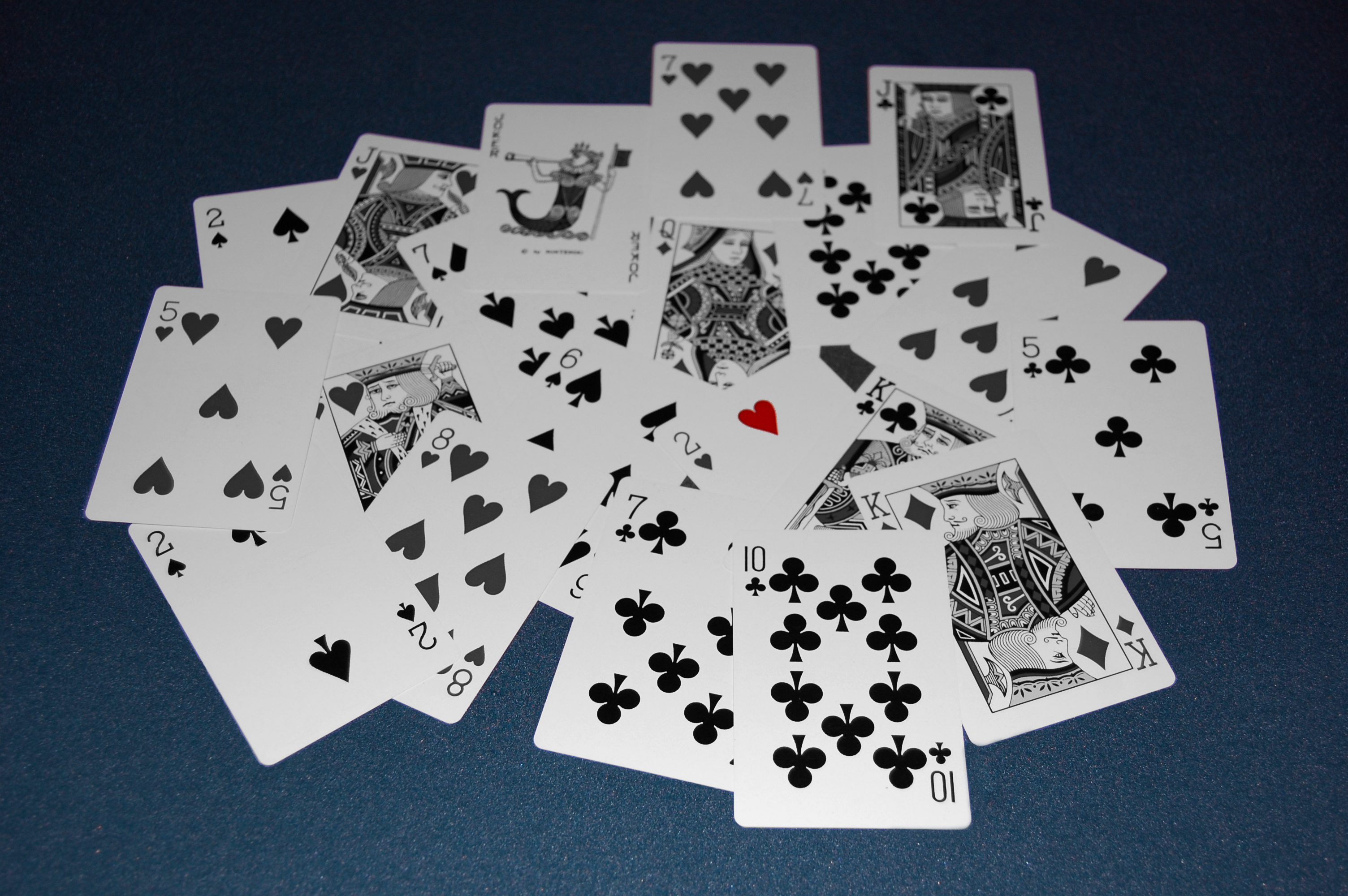 Las cartas sobre la mesa