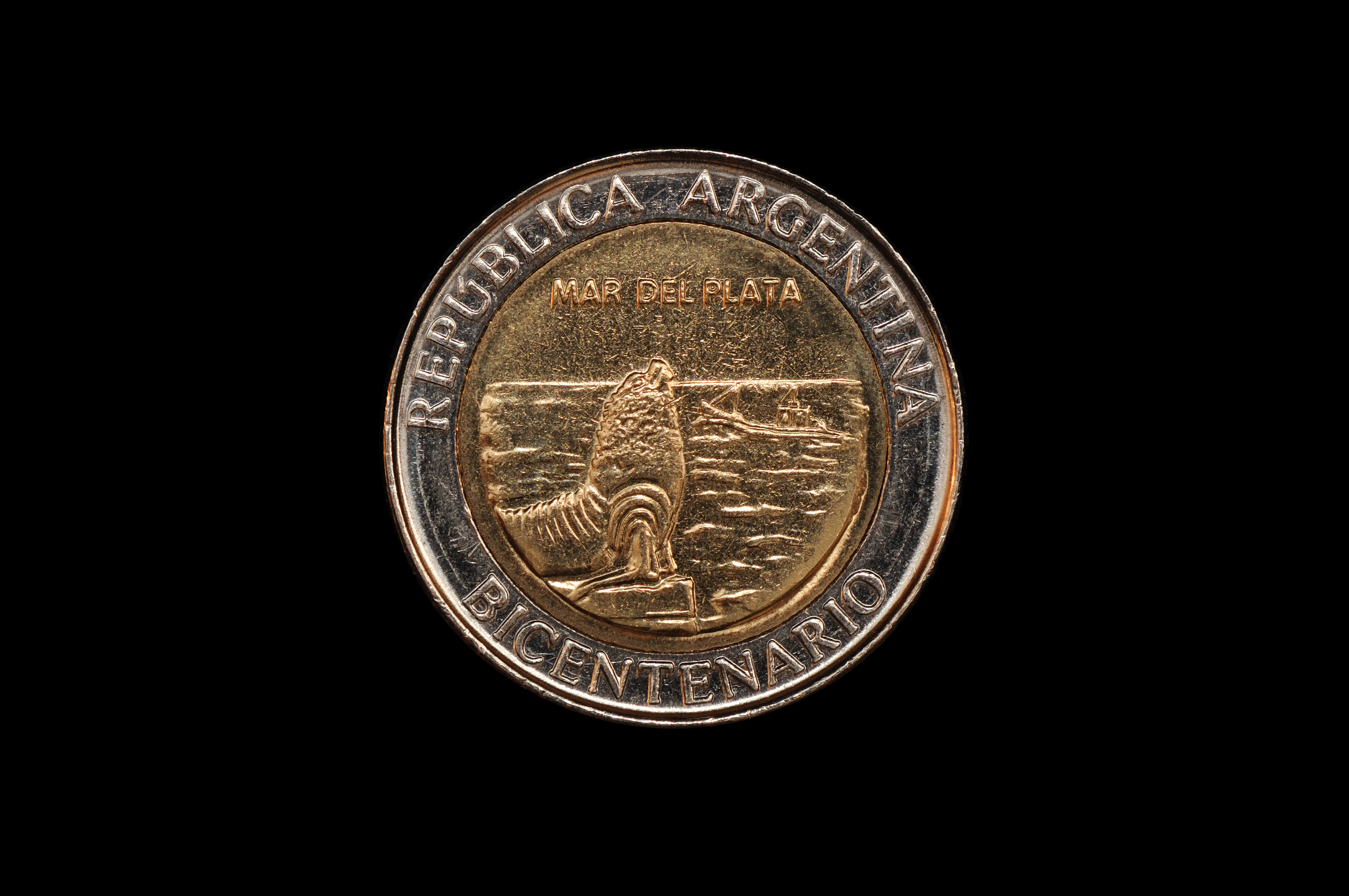 Moneda de un peso del bicentenario (Mar del Plata) (cara)